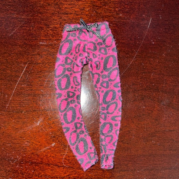 Sleepover Party clothes (2015) | Bratz - Picture 3 of 3